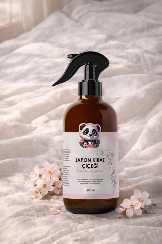Rosie Japon Kiraz Çiçeği Sprey Oda ve Giysi Kokusu 250 ml, Sakura Çiçeği Ferahlığı