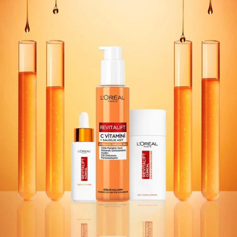 3 Adet Loreal Paris Revitalift C Vitamini Aydınlatıcı Temizleme Jeli 150 ml ve ROSIE
