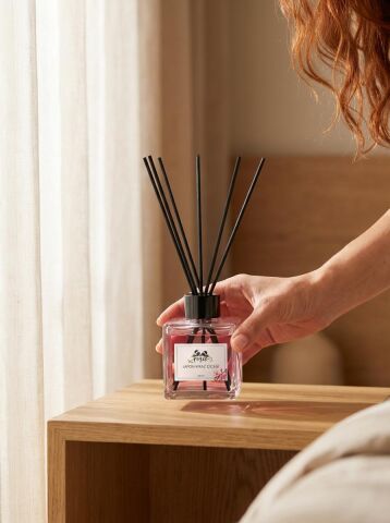 Rosie Japon Kiraz Çiçeği Çubuklu Oda Kokusu 100 ml